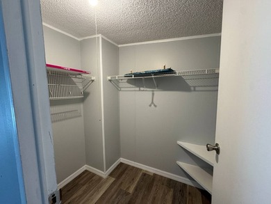 Totally renovated 2-bedroom/2-bath home just waiting for you in - photo 25
