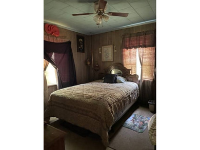 Tucked away in a quiet, established neighborhood, this 3-bedroom - photo 7