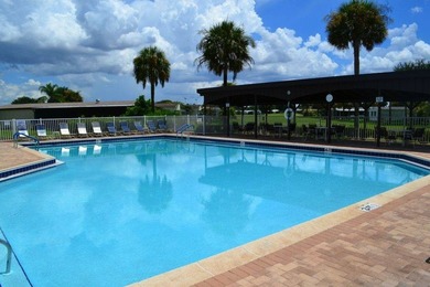 Totally renovated 2-bedroom/2-bath home just waiting for you in - photo 40