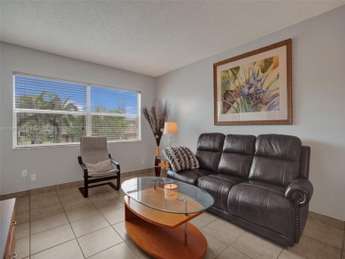 Lake Condo For Sale in Lauderdale Lakes, Florida