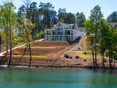 Stunning Lake Keowee Waterfront Retreat - photo 1