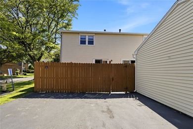 Welcome to 330 Wimbledon Court in West Seneca-a fully renovated - photo 4