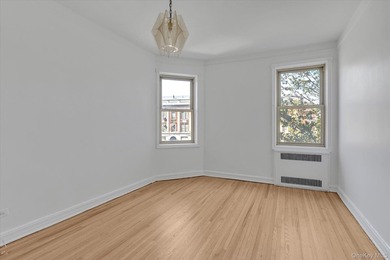 Expansive 2-bedroom, 2-bath pre-war co-op at the Beechhaven in - photo 12