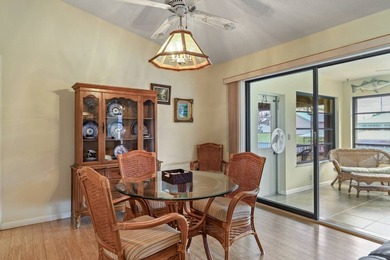 Charming 2 Bedroom, 2 Bath Home on Canal to Lake June - Placid - photo 12