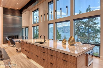 This modern masterpiece provides exceptional privacy within a - photo 14