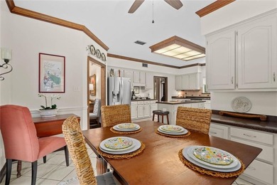 Welcome to an exceptional destination retreat where luxury - photo 14