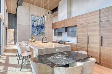 This modern masterpiece provides exceptional privacy within a - photo 21