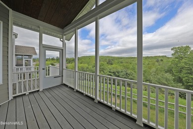 Beautiful townhouse located in the Pines at Bousquet with - photo 22