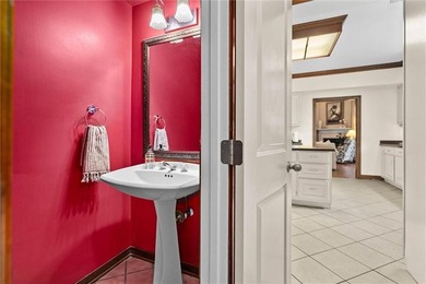 Welcome to an exceptional destination retreat where luxury - photo 23