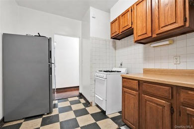 Welcome to 92 St. Nicholas Avenue, Unit 6H, a spacious co-op - photo 25