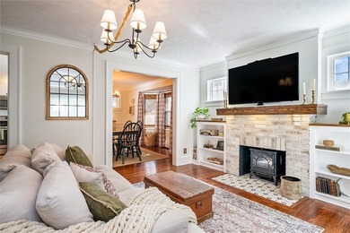 Located in the heart of West Irondequoit, this beautifully - photo 7