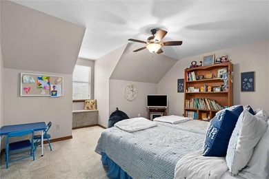 Welcome to an exceptional destination retreat where luxury - photo 32