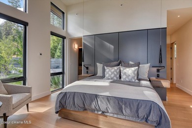 This modern masterpiece provides exceptional privacy within a - photo 43