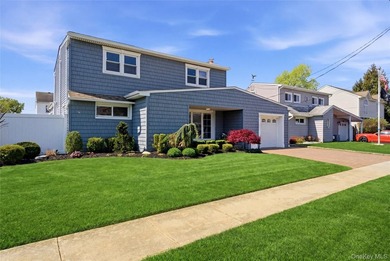 Get Ready To Call This Massapequa Shores 5 Bedroom, 2.5 Bath - photo 2
