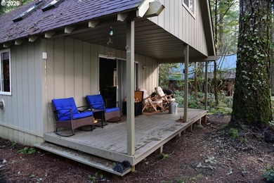 Escape to your own mountain retreat with breathtaking views of - photo 3