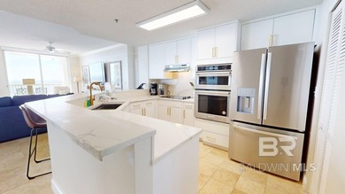 This beautifully refurbished 4-bedroom, 4-bath condominium - photo 9