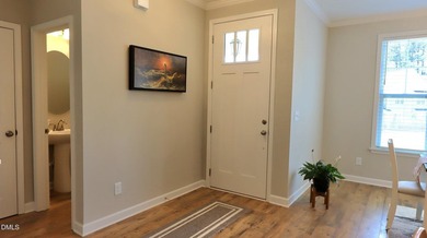 Gorgeously upgraded 3-bedroom townhome offering the perfect - photo 22