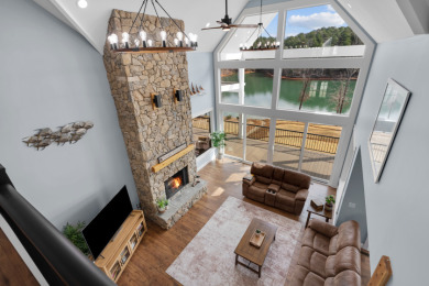 Stunning Lake Keowee Waterfront Retreat - photo 17