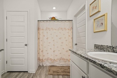 Welcome to 80 Woodsorrel Street -- where charm, thoughtful - photo 24