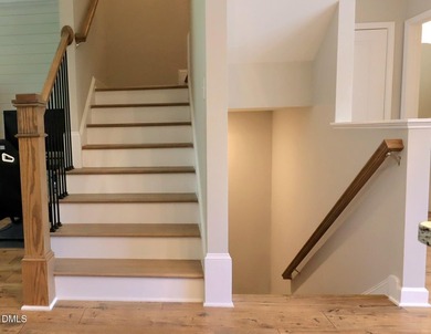 Gorgeously upgraded 3-bedroom townhome offering the perfect - photo 24