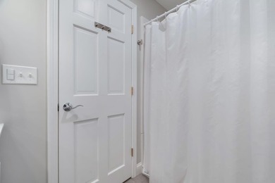Located in the heart of Midcoast Maine and within walking - photo 33