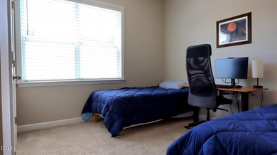 Gorgeously upgraded 3-bedroom townhome offering the perfect - photo 35
