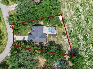 Wonderful 3-Bedroom, 2-Bath Pool Home located in the desirable - photo 36