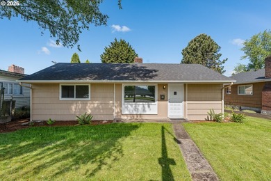 Lovingly cared for home is now available. Property has been - photo 1