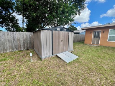 Welcome home! Immaculately maintained and cared for 3-bedroom - photo 33