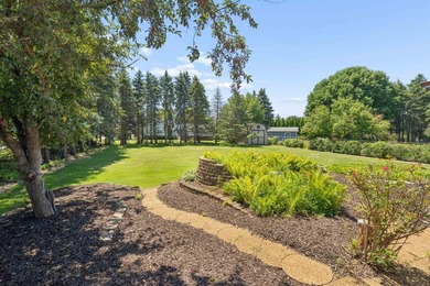 Nestled on over 1/2 acre, this well-maintained home is tucked - photo 33