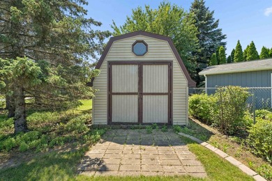 Nestled on over 1/2 acre, this well-maintained home is tucked - photo 37