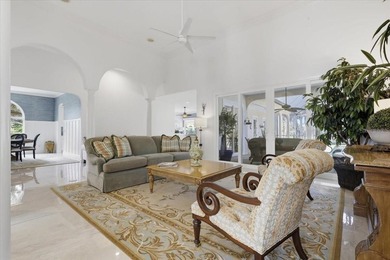Welcome to one of the most extraordinary waterfront estates in - photo 39