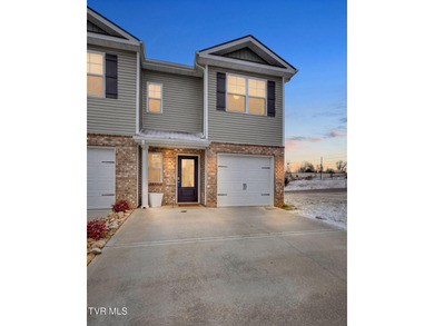 Boone Lake Townhome/Townhouse For Sale in Johnson City Tennessee