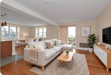 Beautifully updated first-floor two-bedroom two-bath Gated condo - photo 3