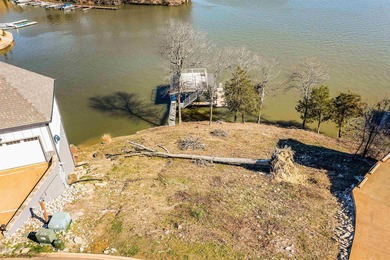 Fantastic waterfront lot with big water view. Large covered boat - photo 7
