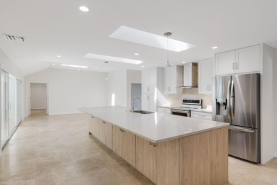 Completely rebuilt and enlarged in 2021, this exceptional modern - photo 14