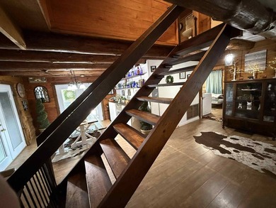 Discover this charming 3-bedroom, 2.5-bath retreat nestled right - photo 18