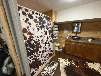 Discover this charming 3-bedroom, 2.5-bath retreat nestled right - photo 25