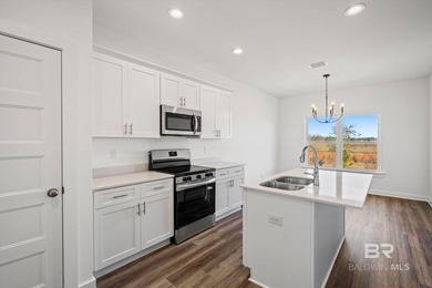 Move in Ready, Gold Fortified, New construction in this first - photo 9