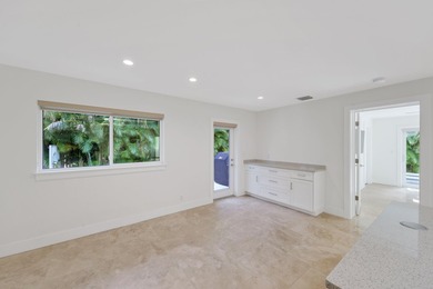 Completely rebuilt and enlarged in 2021, this exceptional modern - photo 29