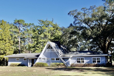 Lake Home For Sale in Defuniak Springs, Florida