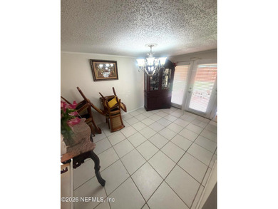 Exceptional opportunity to own a versatile 3-bedroom, 3-bath - photo 34