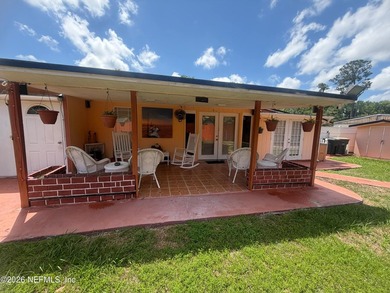 Exceptional opportunity to own a versatile 3-bedroom, 3-bath - photo 36