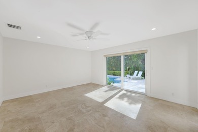 Completely rebuilt and enlarged in 2021, this exceptional modern - photo 37