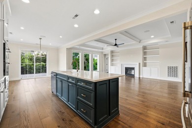 Welcome to Brookmere Manor, one of Farragut's most prestigious - photo 12