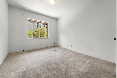 Discover the timeless charm of this classic 1937 brick cottage - photo 15