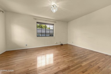 Discover the timeless charm of this classic 1937 brick cottage - photo 21