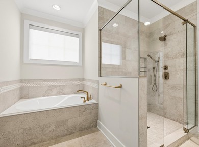 Welcome to Brookmere Manor, one of Farragut's most prestigious - photo 26