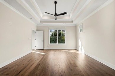 Welcome to Brookmere Manor, one of Farragut's most prestigious - photo 32