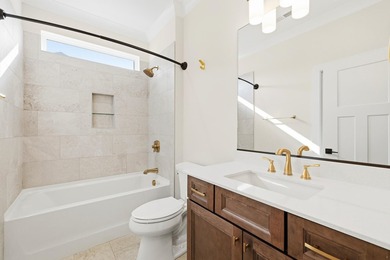 Welcome to Brookmere Manor, one of Farragut's most prestigious - photo 34